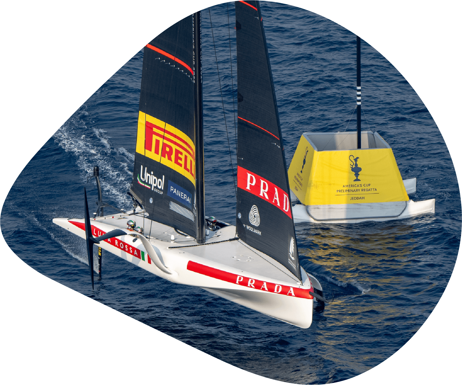 Foto de los veleros de la regata de la America's Cup 2023